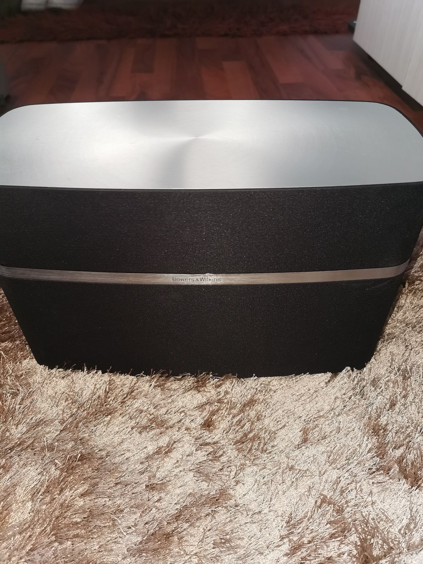 Bose SoundDock 10. Bowers&Wilkins A7. Bang&Olufsen 1521 Beosystem 10