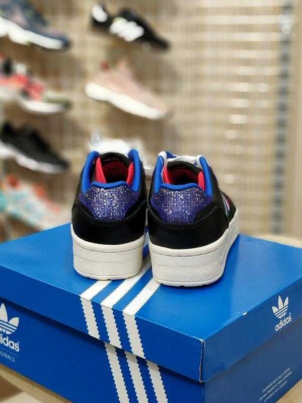 Оригинални дамски кожени кецове * ADIDAS RIVALRY LOW  * EU 38 2/3