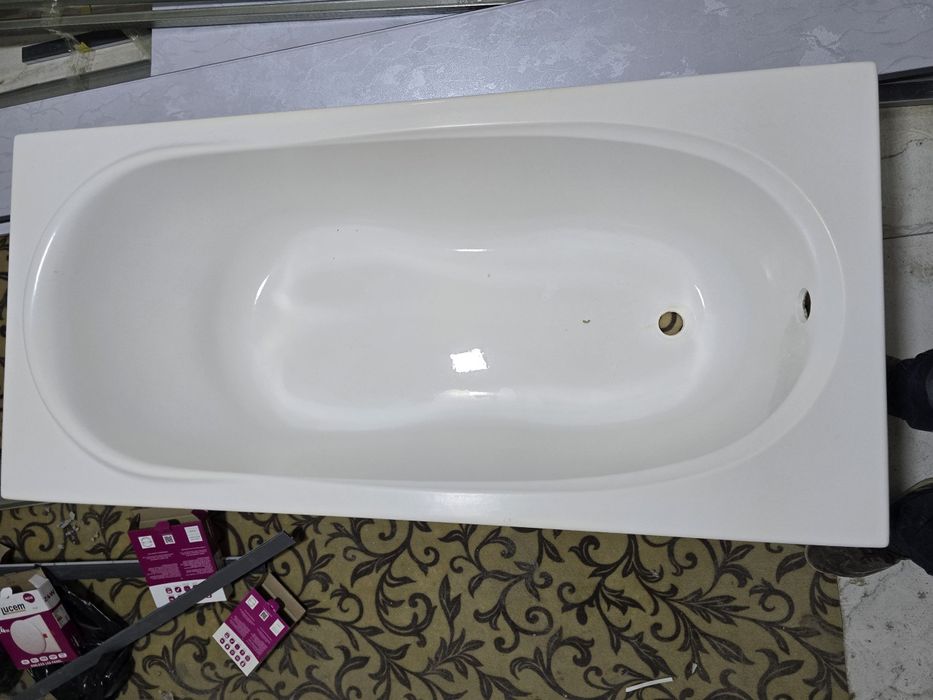 Продаётся ванна в отличном состоянии