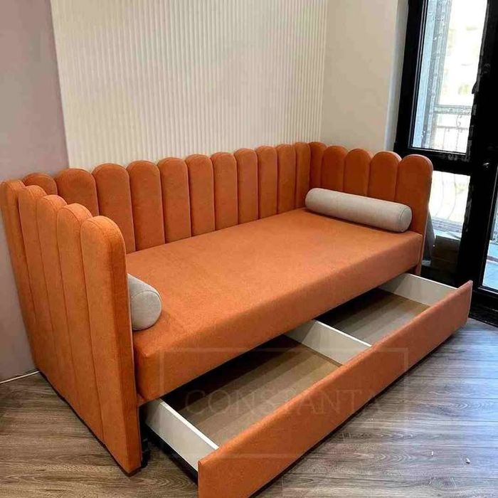 Изготовление и реставрация мягкой мебели