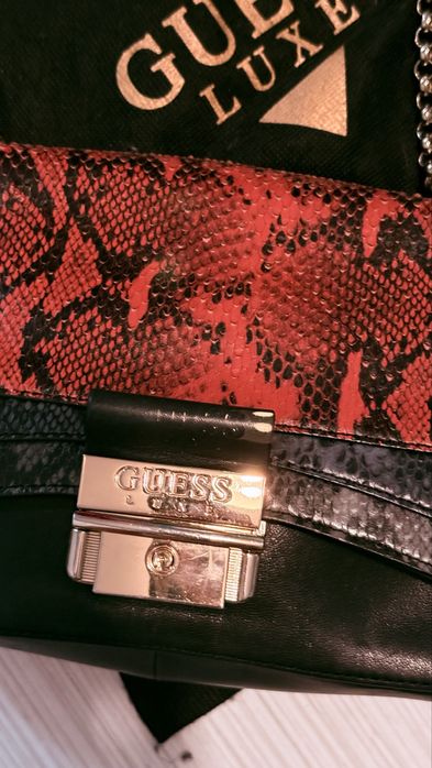 Оригинална чанта GUESS Luxe