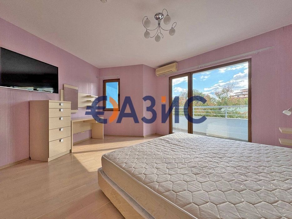 Продава се Четиристаен апартамент в к.к. Слънчев бряг - 361 кв.м за 555 €/кв.м - Снимка #9