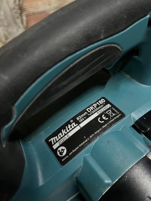 Makita DKP180 18V ренде с куфар