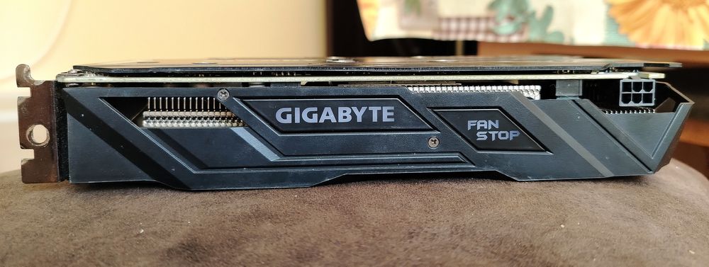 Placa Video Gigabyte GTX 1050 TI 4GB