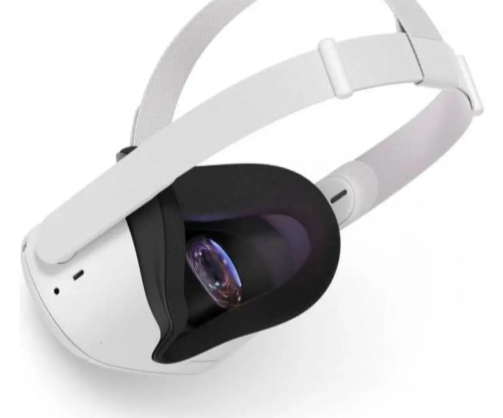 Продам VR очки (Oculus Quest 2)