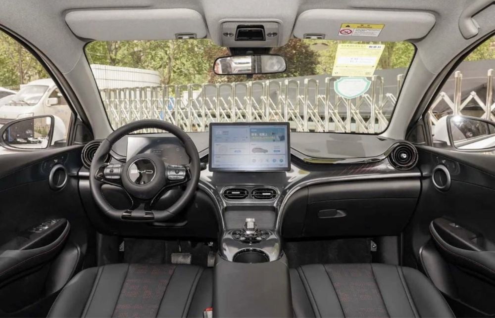 BYD e2 Luxury 405 km Full  2025/2025 notarusga tayyor