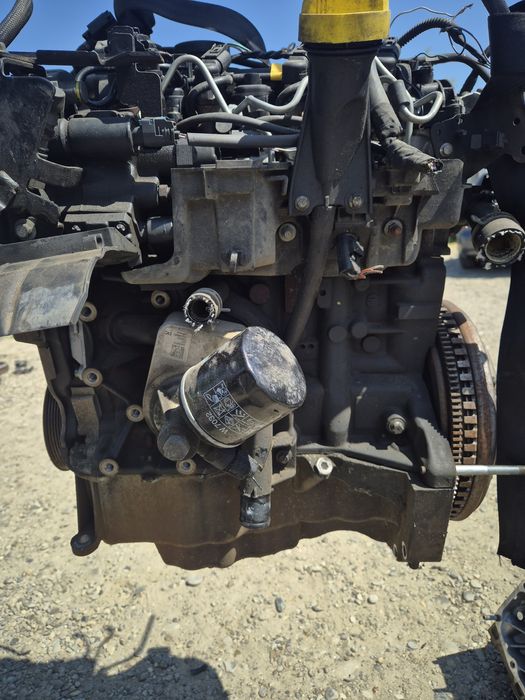 Motor 1.5 dci dacia duster 4x4 cod K9KR858