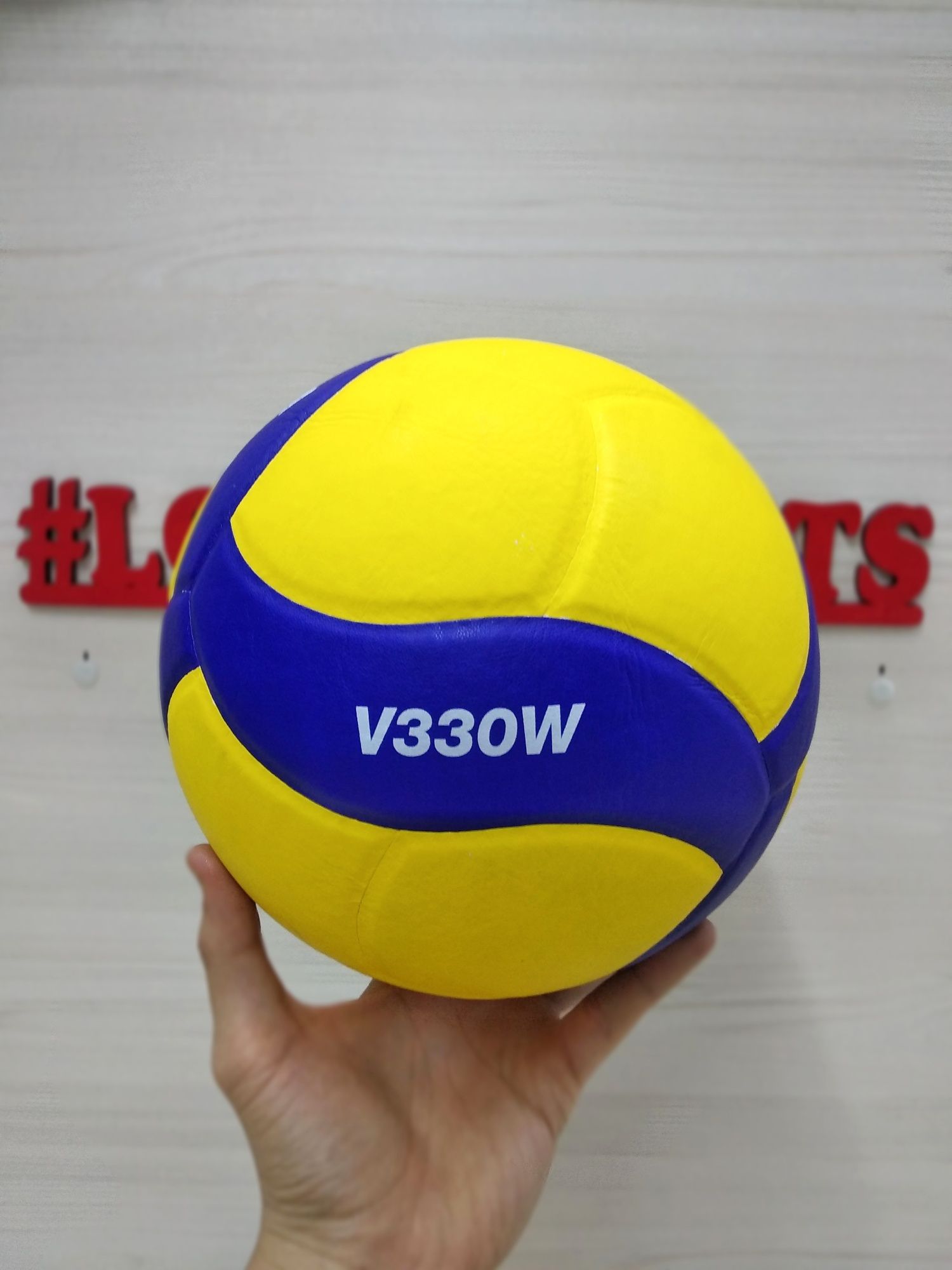 Волейбольный мяч новый оригинал олимпиада 2020 Mikasa V330W