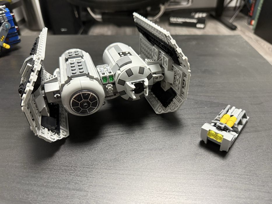 ЛЕГО LEGO STAR WARS Tie Bomber (620части/като нов)