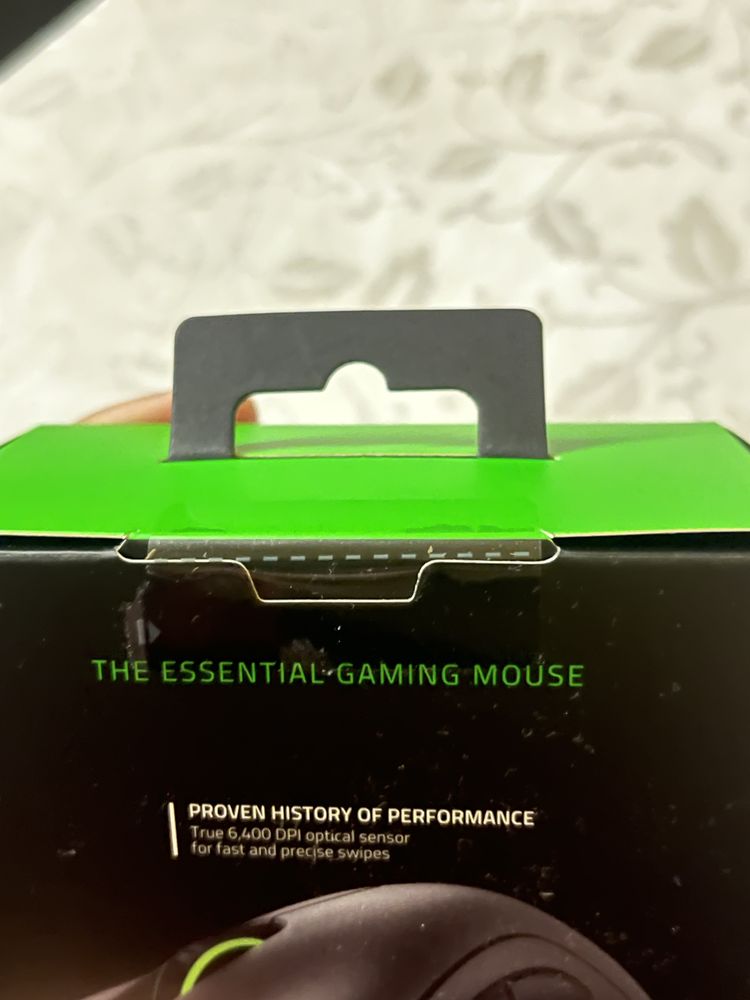 Razor deathadder essential
