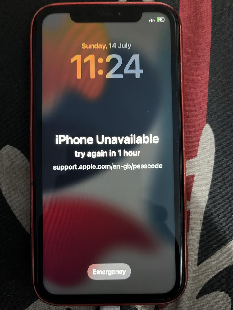 Iphone 11 забравена парола на айклауд и забравен ПИН
