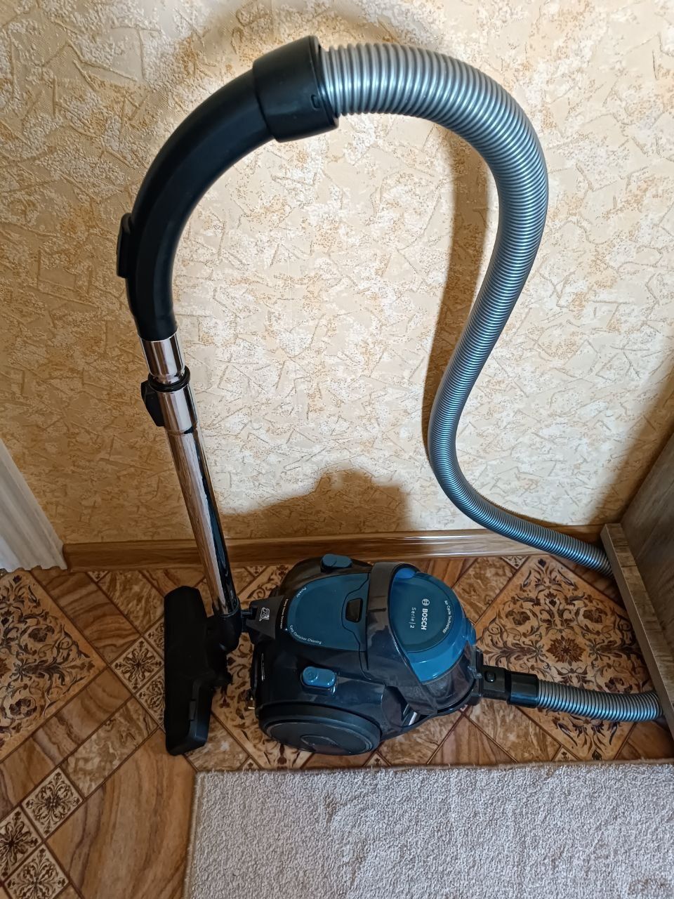пылесос Bosch Serie 2 BGS05A220
