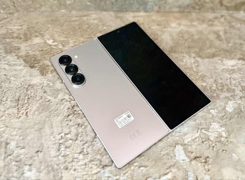 **ATS GSM**ID05873 Samsung Galaxy Fold 6 256gb / Garantie