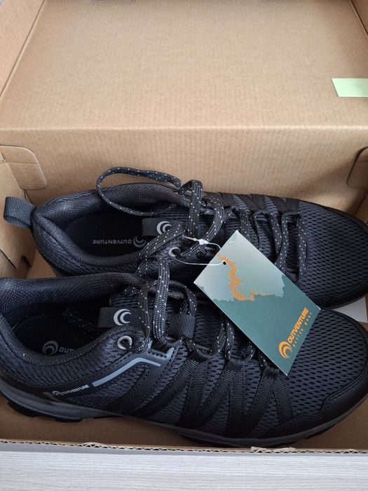 Мужские кроссовки