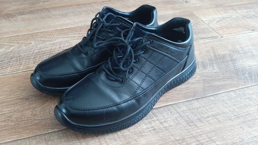 Обувь мужская, кроссовки, ботинки мужские