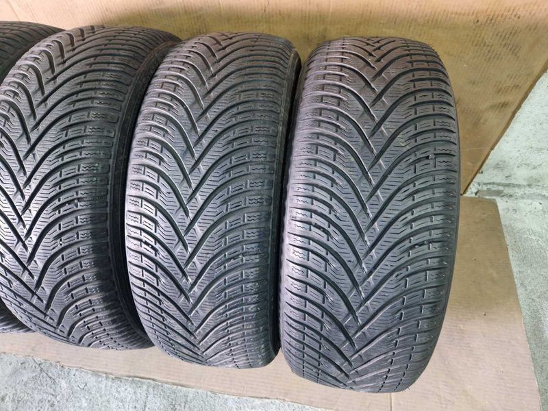 4 Kleber R17 215/55
зимни гуми DOT3818
