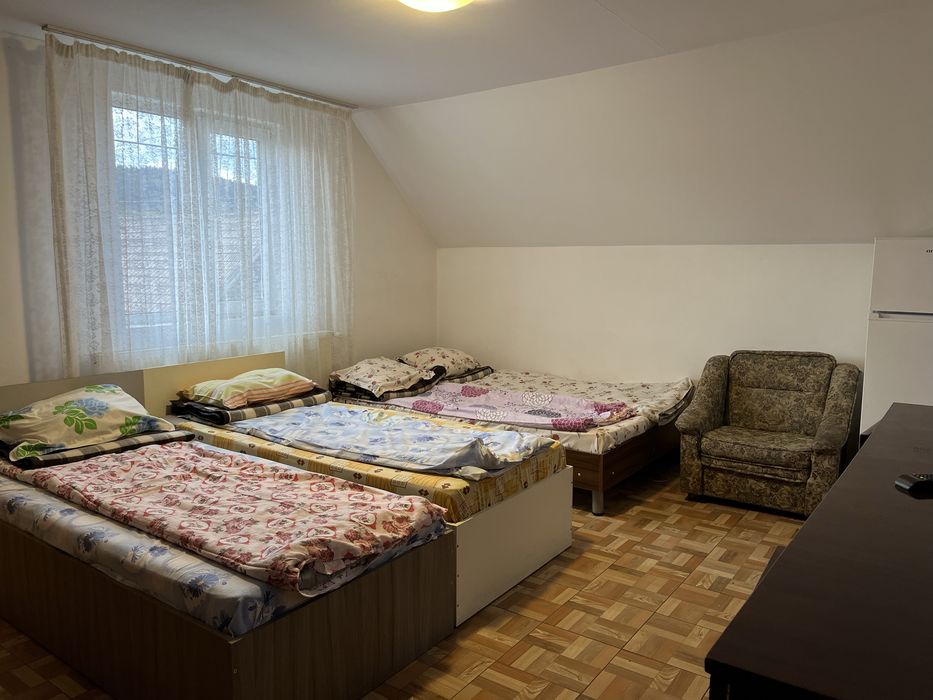 Cazare muncitori Cristian-Brasov 25 lei/zi/persoana