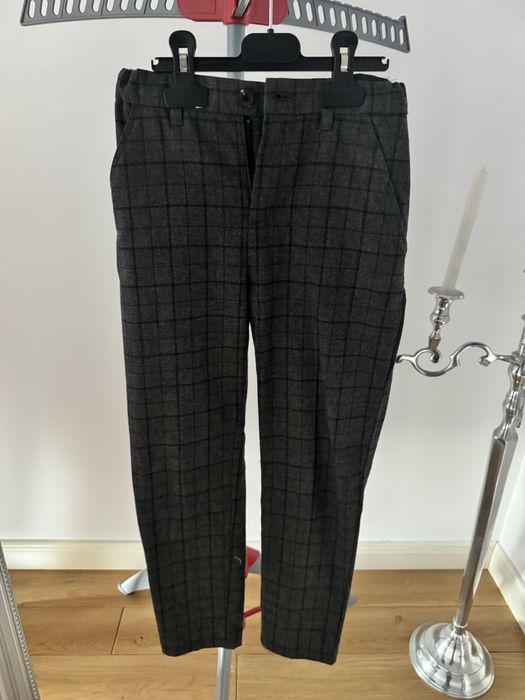 Compleu compus din vesta si pantalon, 7-8 ani