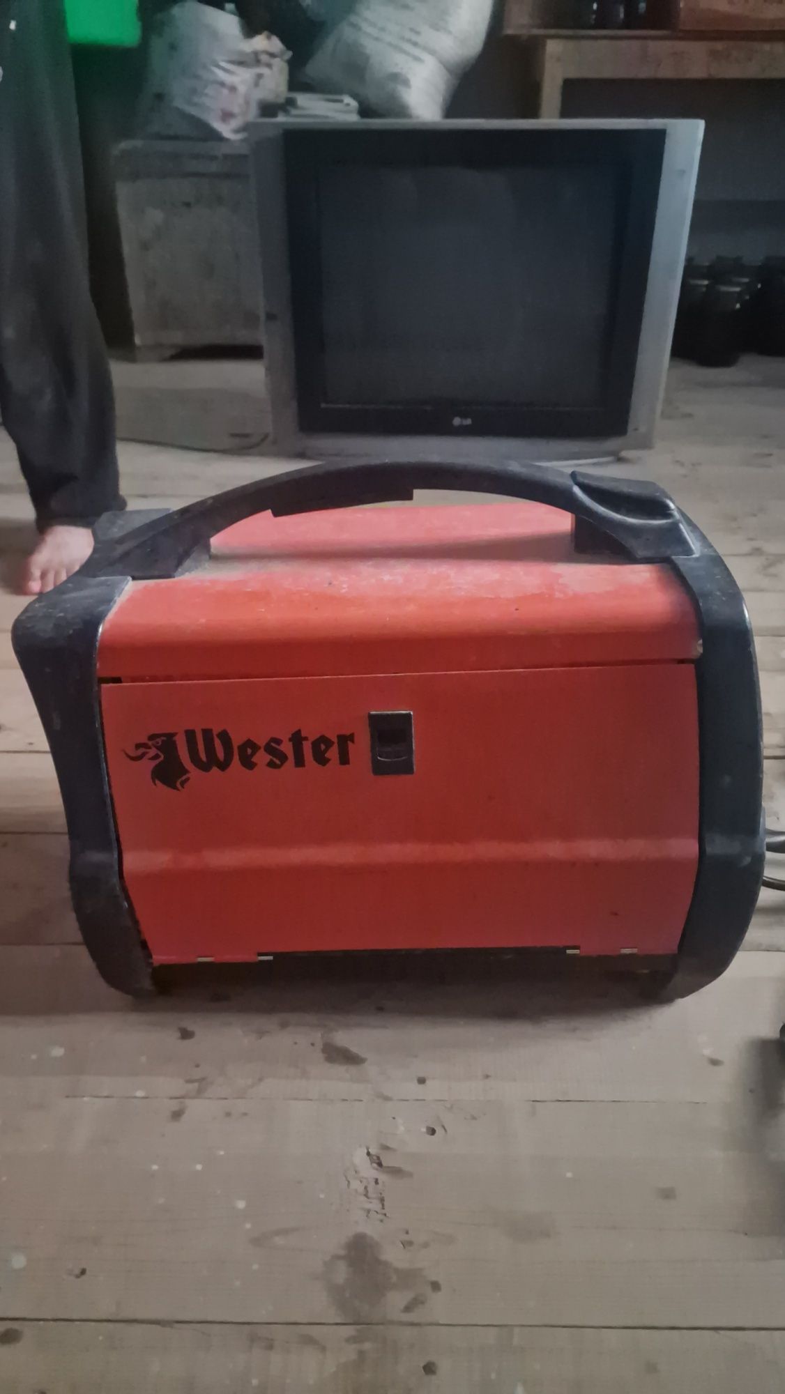 Suvarka aparat polu avtamat vester mig 140