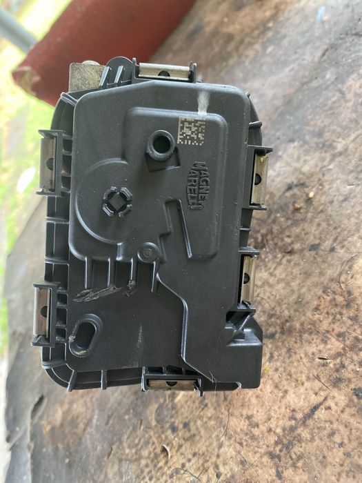 Дроселова клапа за поло 6 сеат ибиза 1.0 MPI