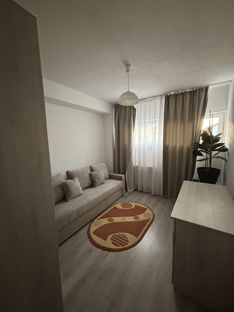Apartament 3 camere, parcare inclusa, cartier Kogalniceanu
