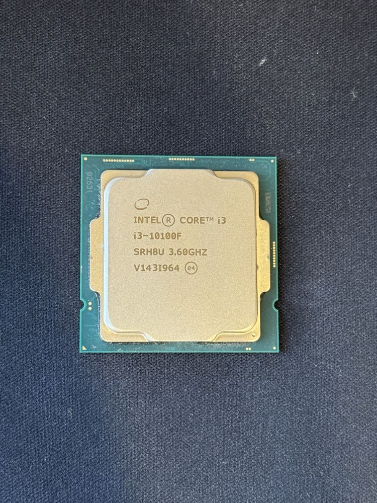 Продаю процессор i3 10100f intel, lga1200