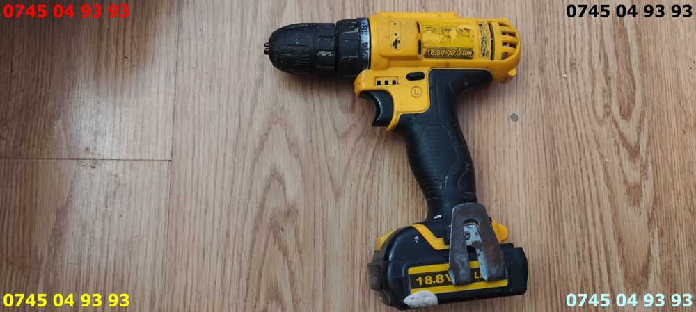 filetanta bormasina DEWALT DCD710 18V are acumulator functionala