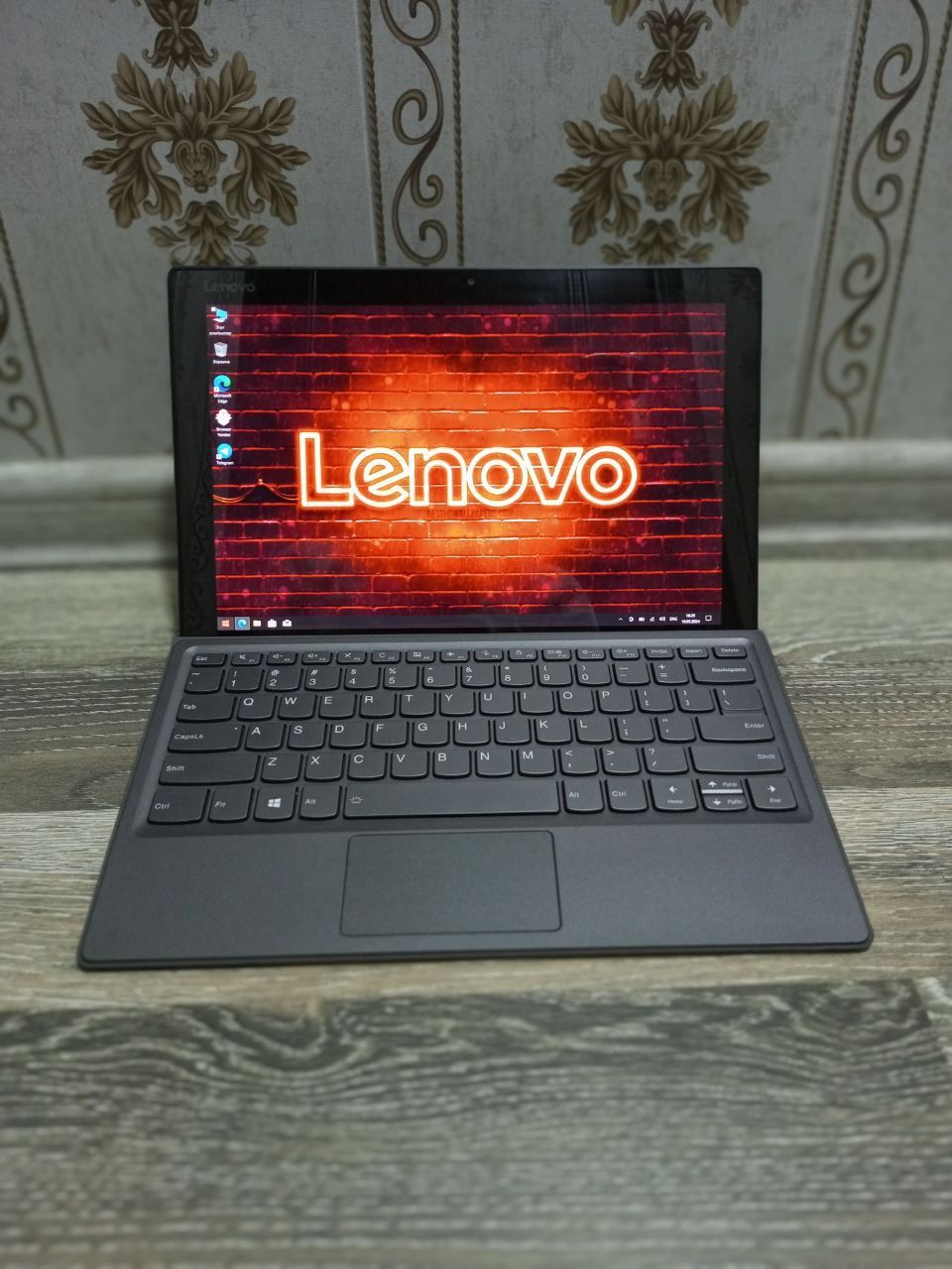 Lenovo i5 8-avlod noutbook hamda planshet