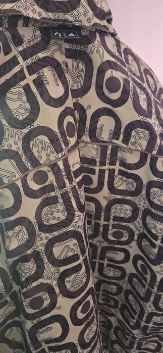 Яке зимно Адидас