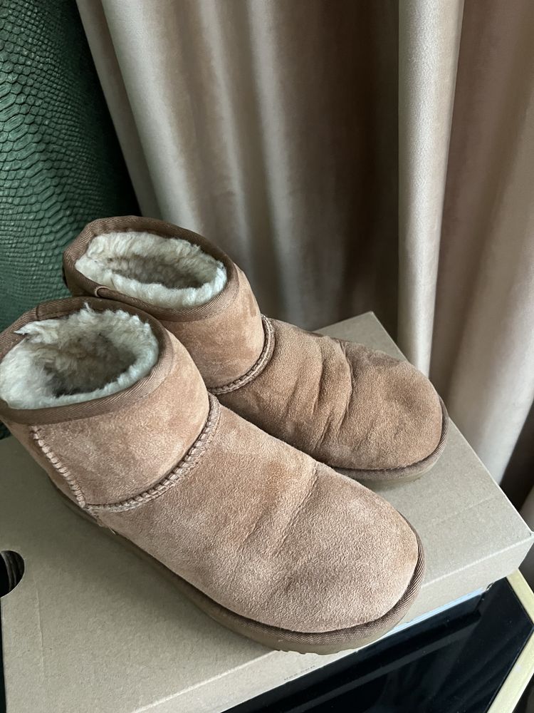 Ghete Ugg imblanite camel