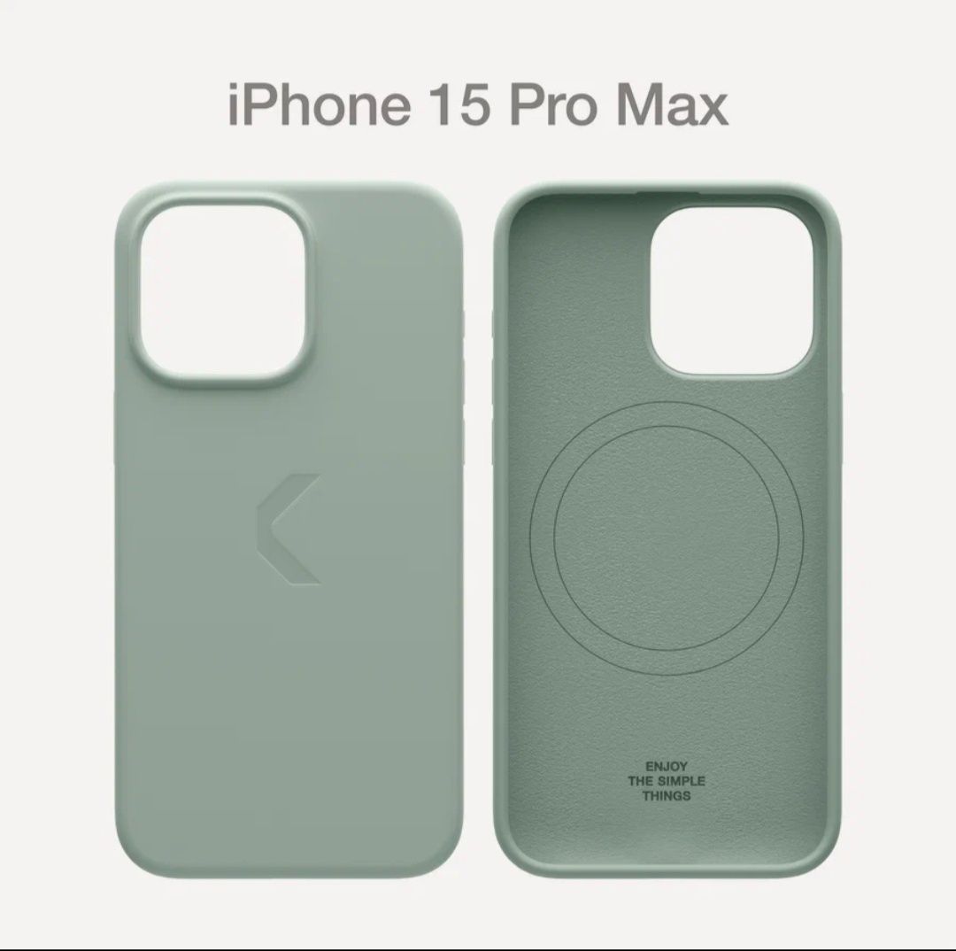 Силиконовый чехол COMMO Shield Case для iPhone 15 Pro Max, с поддержко