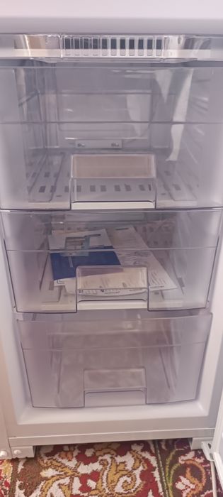 Продам морозилку