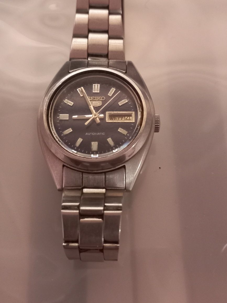 SEIKO 5 Automatic