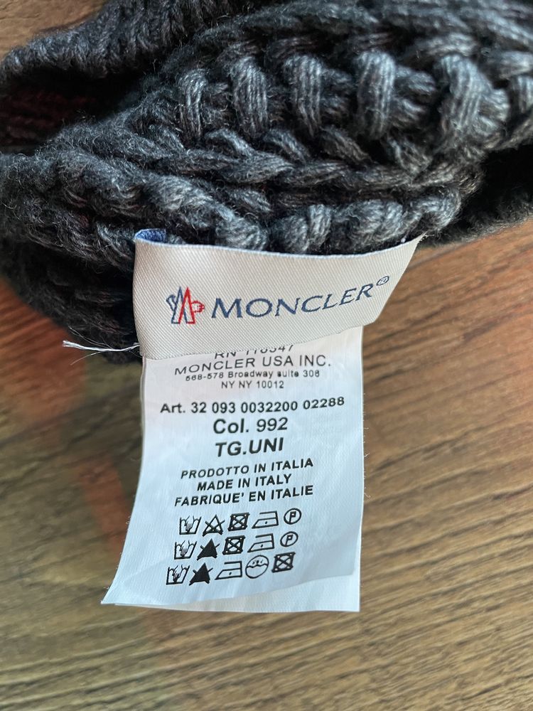 Caciula Moncler originala nepurtata