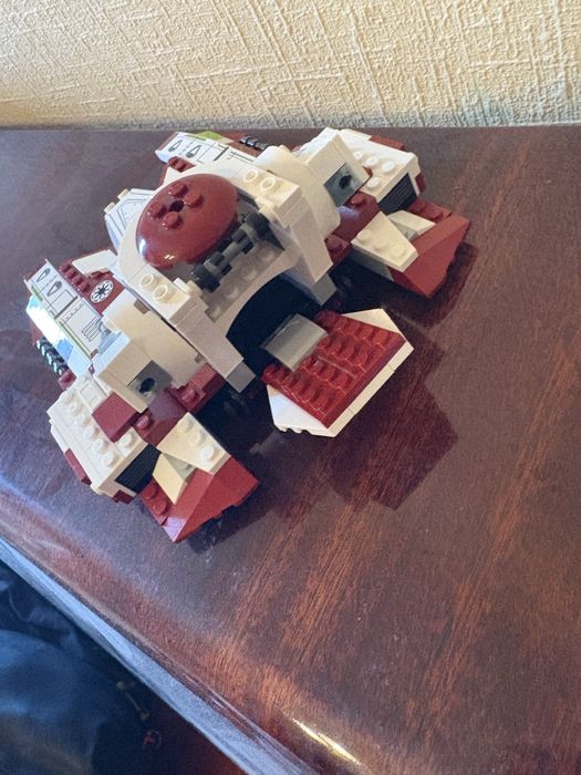 lego star wars 75342 без фигирки!!