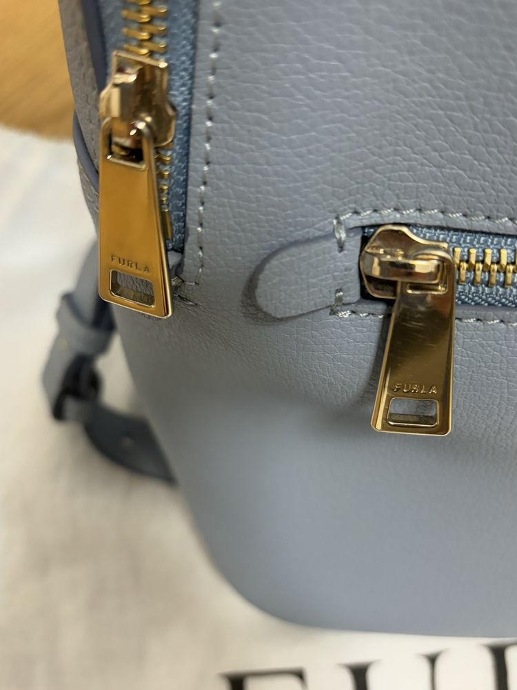 Furla оригинална дамска раница
