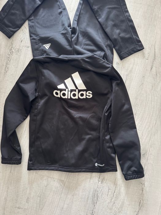 Adidas детски екип S размер