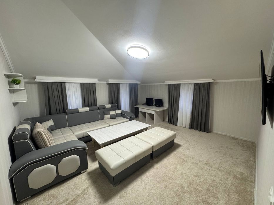 6-мкр.да жойлашган квартира ижарага берилади ОИЛАГА