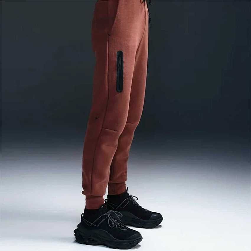 Дамски Екип Nike Tech Fleece