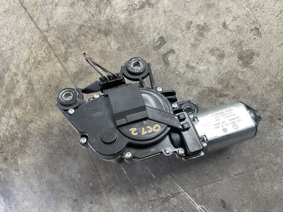 Motoras stergator spate Volkswagen golf 5 6 skoda octavia 2