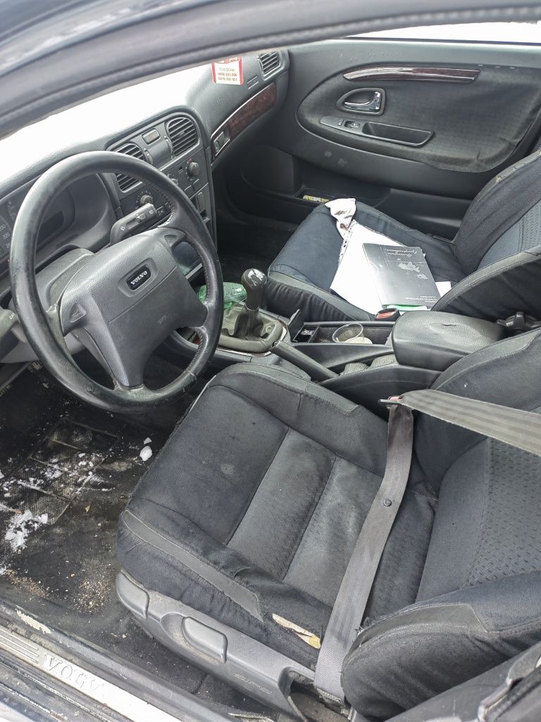 VOLVO V40 1.9 102