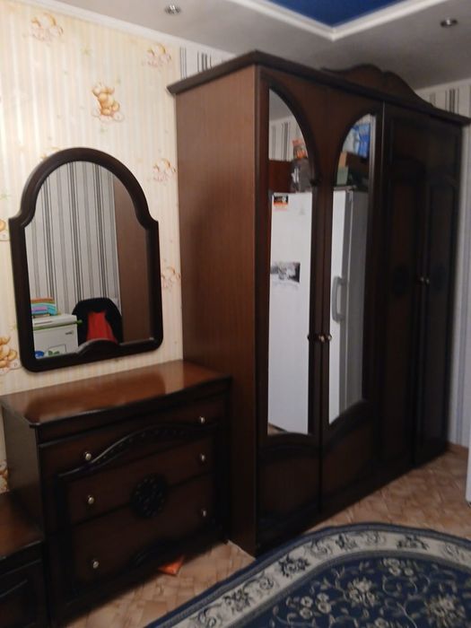 Спальный гарнитур