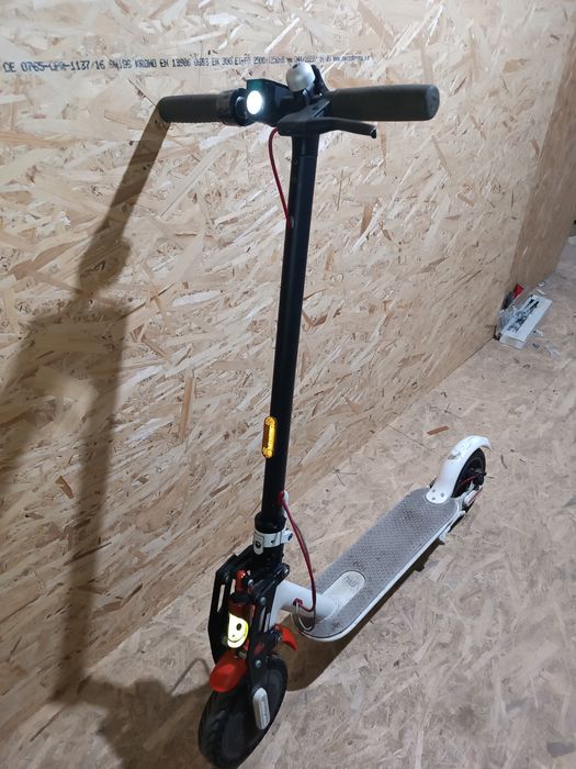 Trotineta electrica cu suspensie  Xiaomi M365
