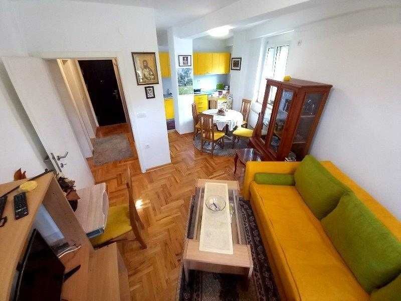 Дава се под наем Двустаен апартамент в Пловдив, Каменица 2 - 57 кв.м за 280.5 € - Снимка #2