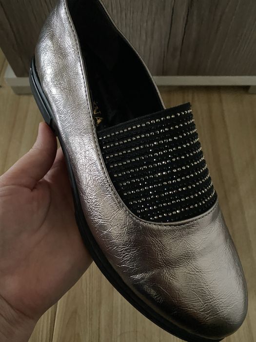 Женская обувь