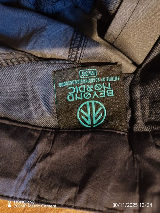 Pantaloni Beyond nordic