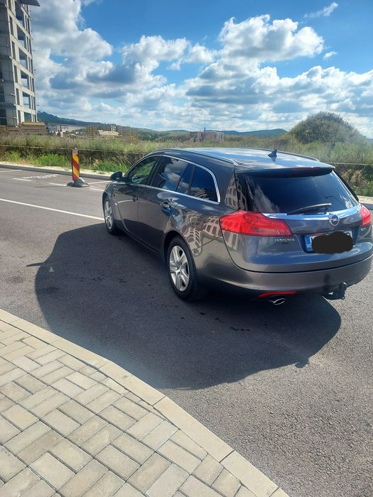 Opel insignia sport tourer