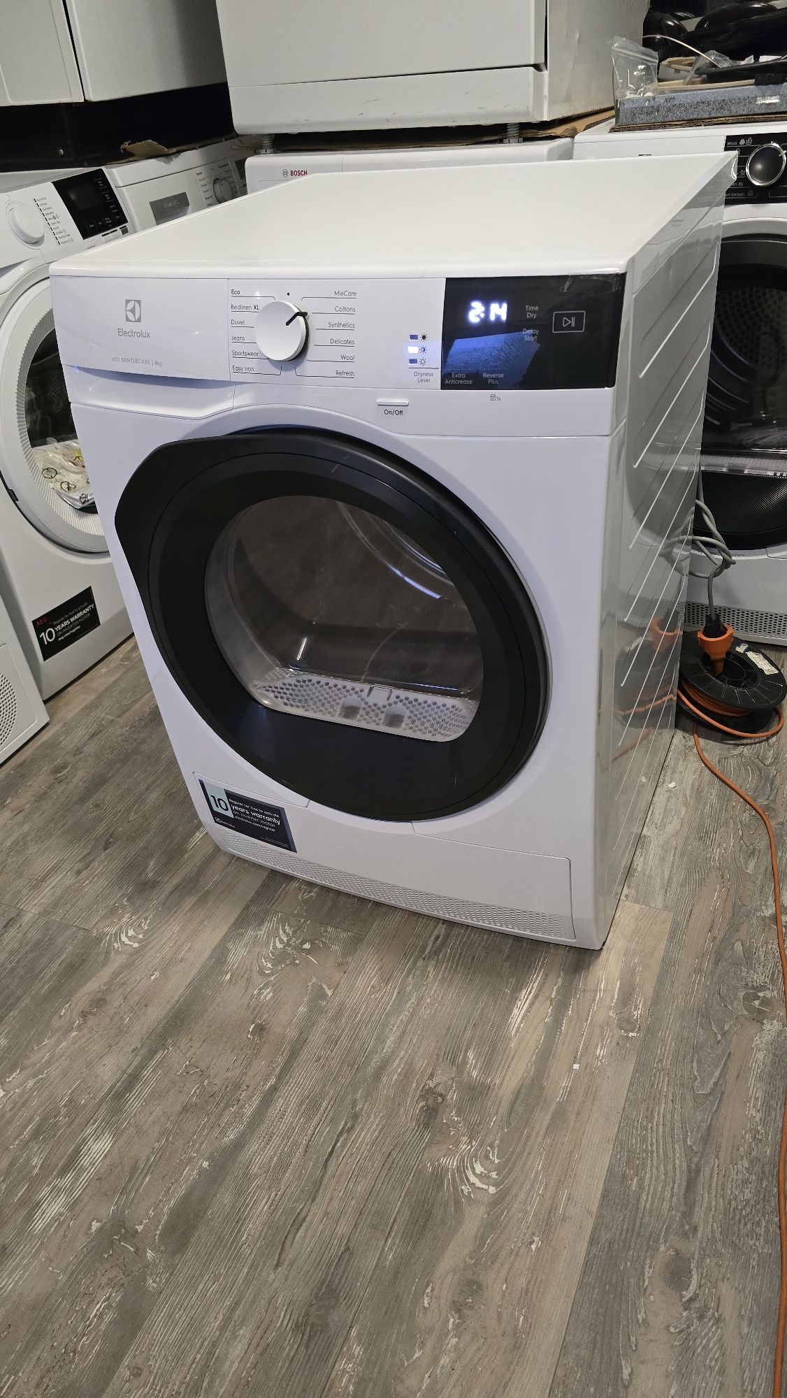 Сушилня Electrolux 8kg нова