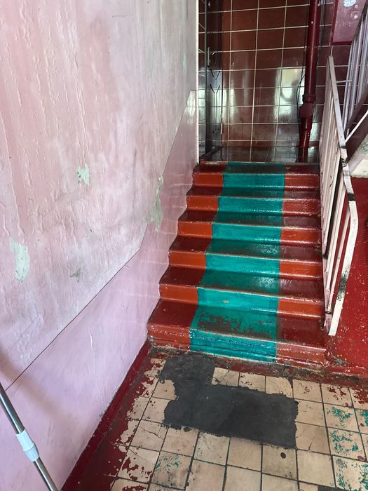 Уборка подъездов профисиональным оборудованием