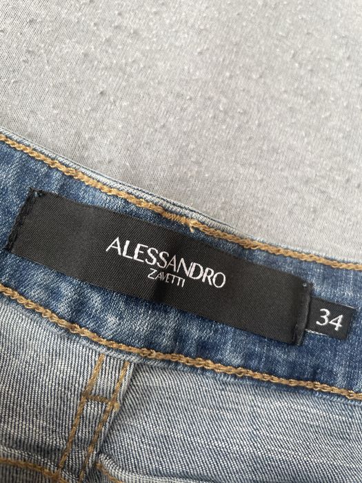 Къси дънки Alessandro Zavetti number34